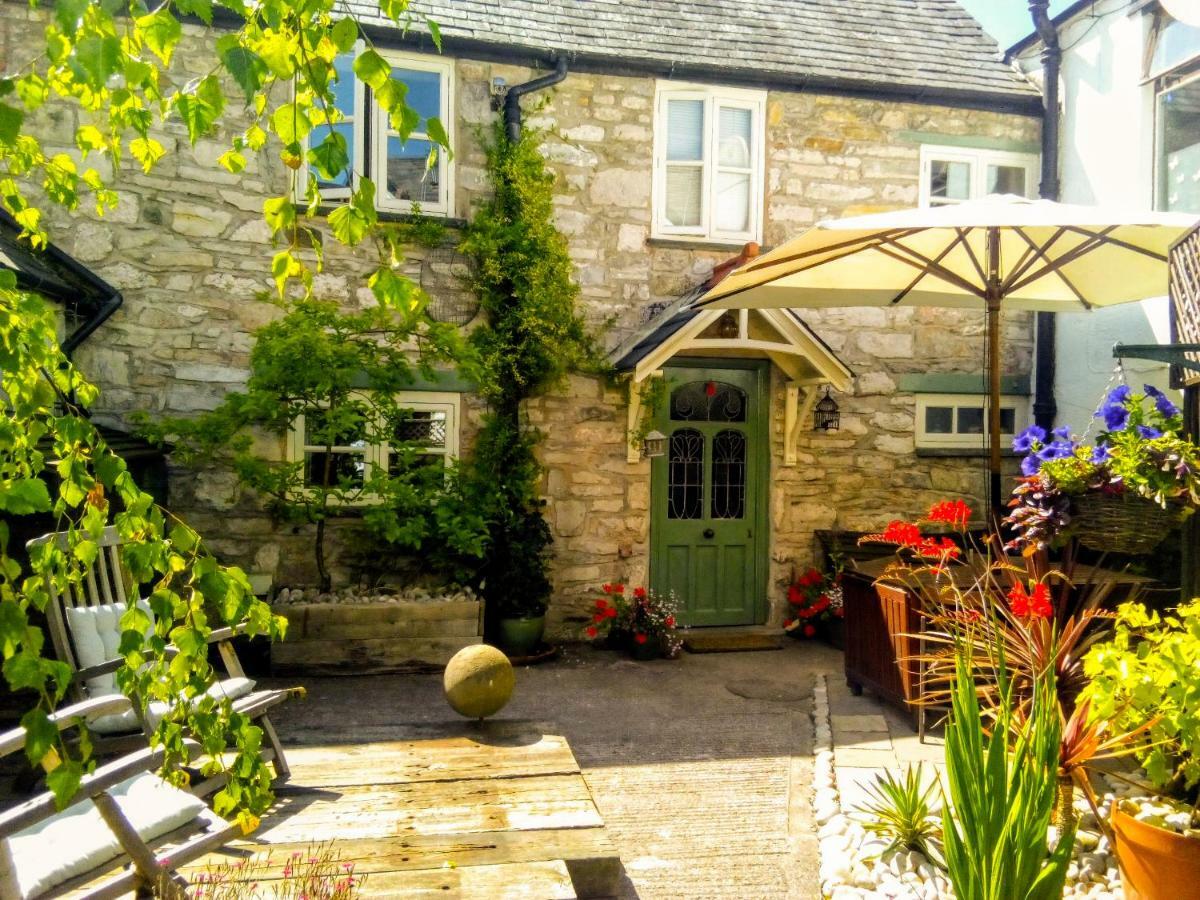 Castle Street Cottage Рутин Екстериор снимка